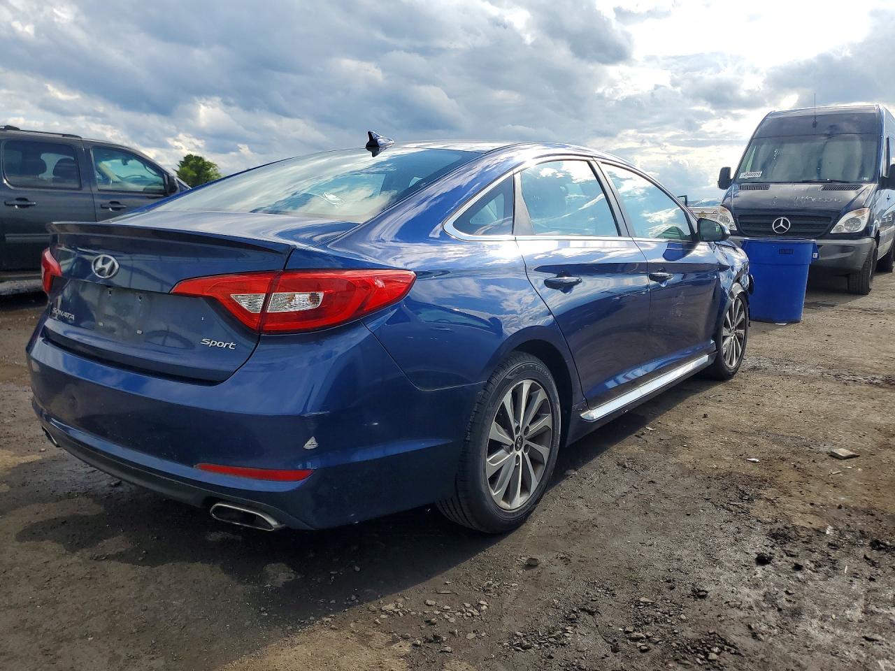 Hyundai SONATA Sport