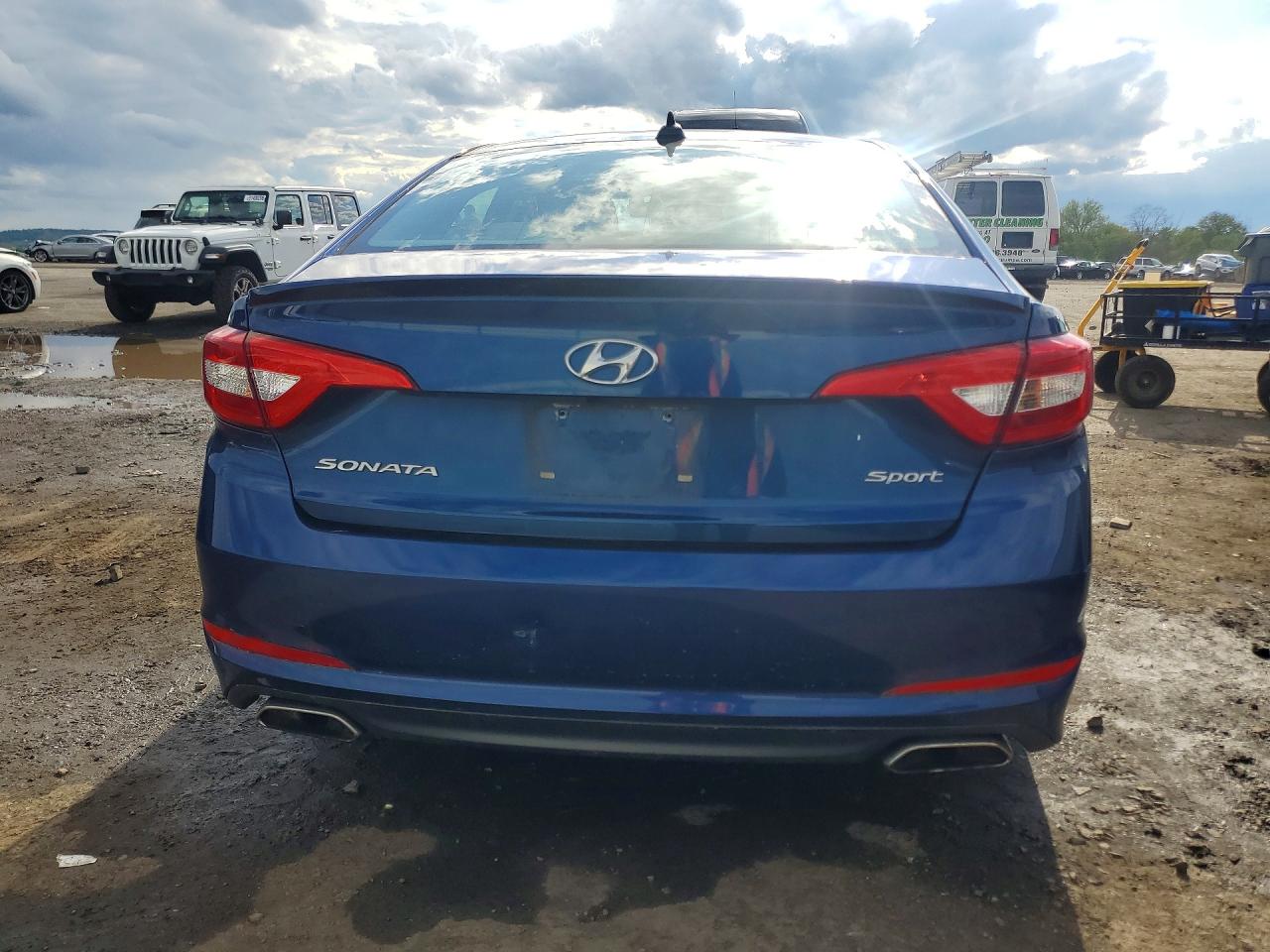 Hyundai SONATA Sport