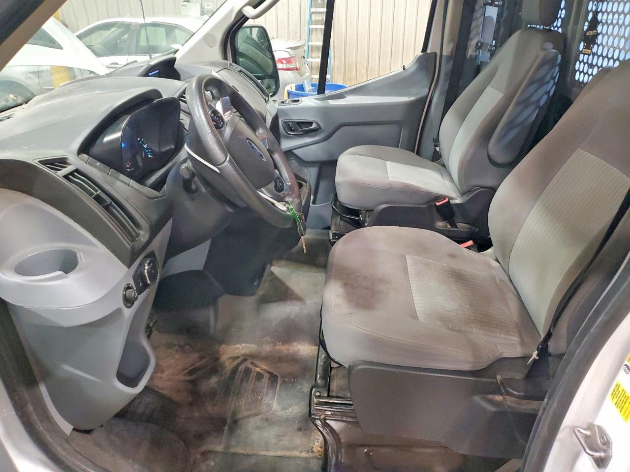Ford Transit T-150