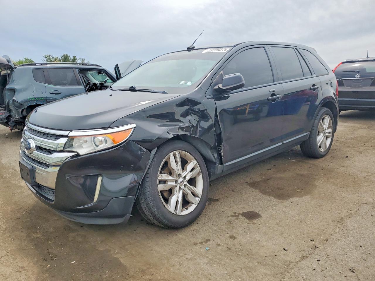 Salvage Ford Edge Image