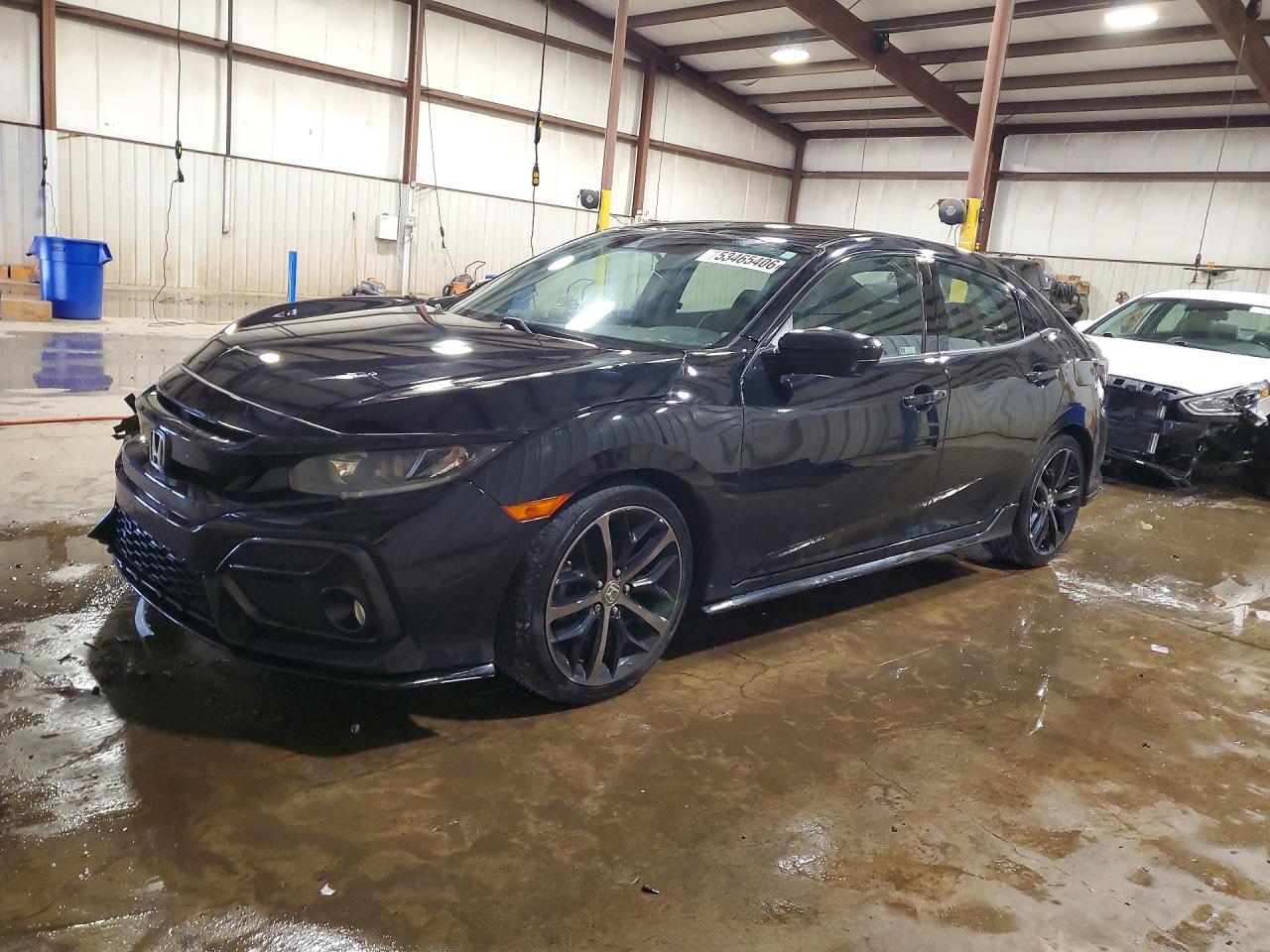 Salvage Honda Civic Image