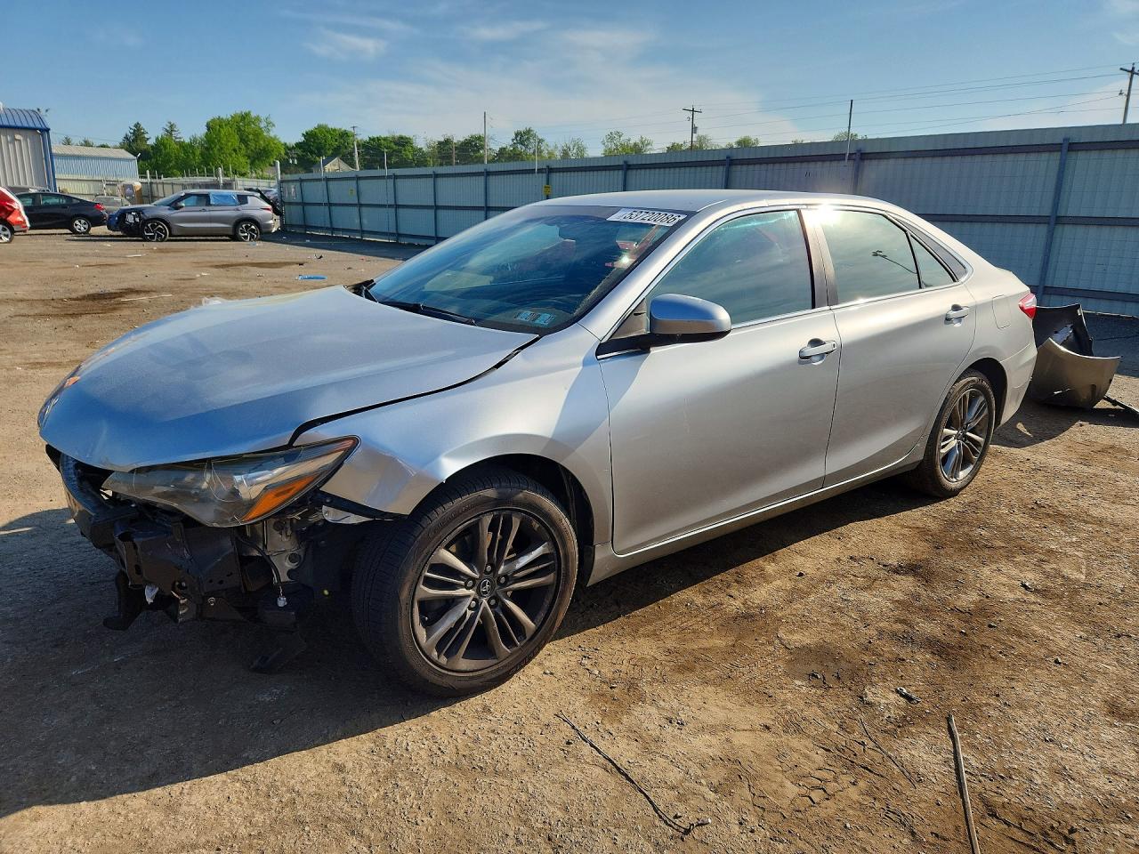 Salvage Toyota Camry Image