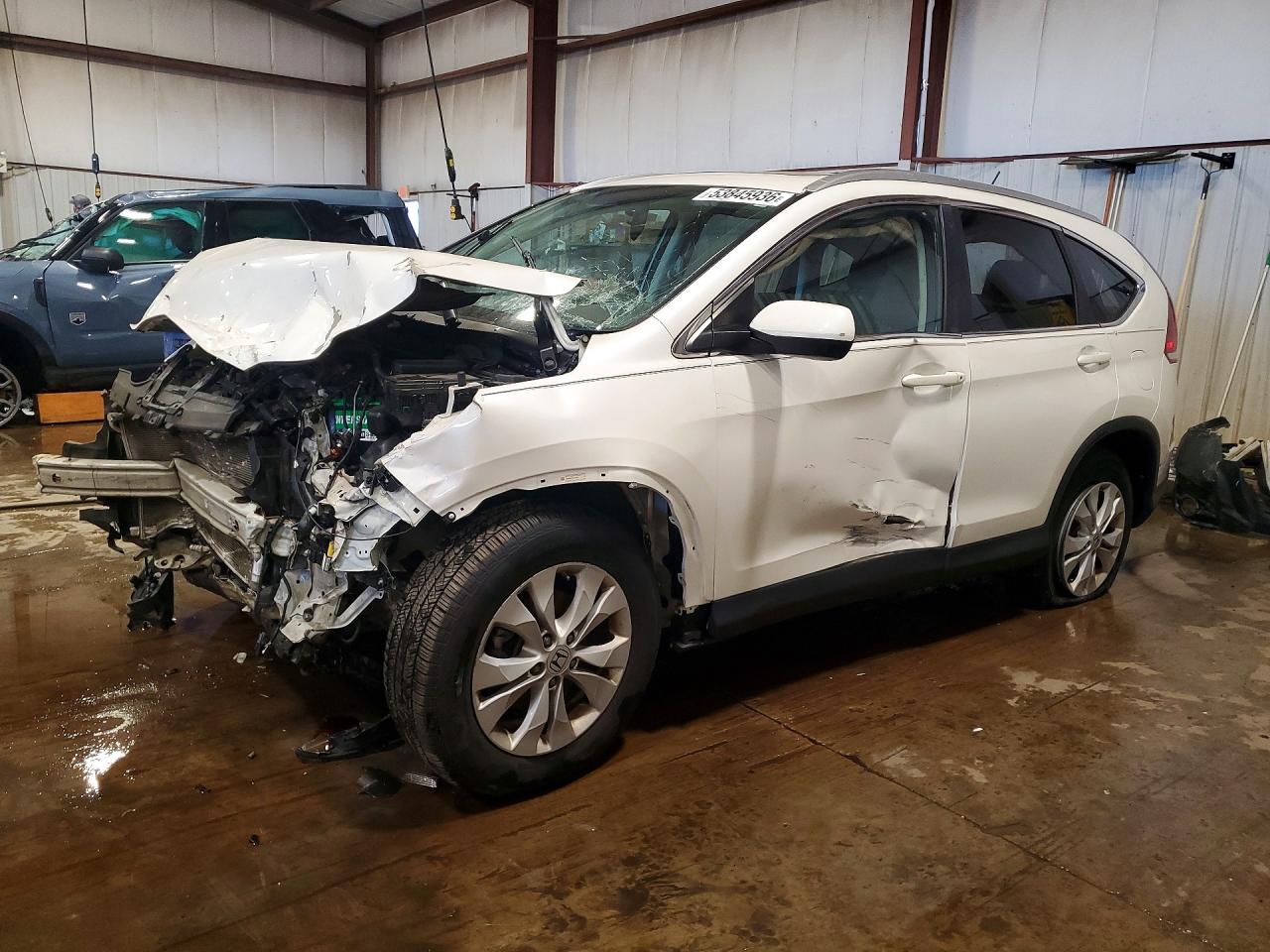 Salvage Honda Crv Image