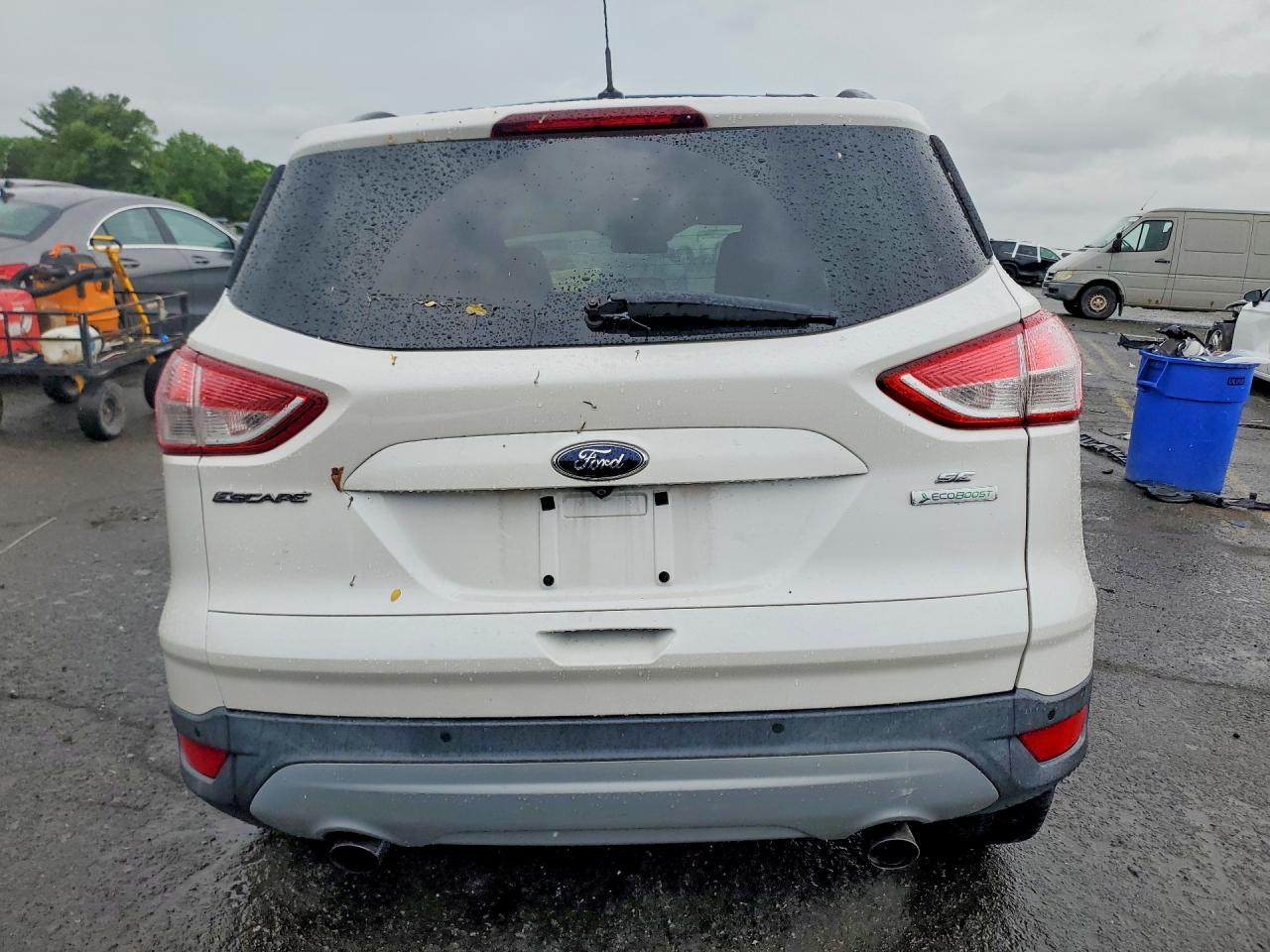 Ford Escape Se