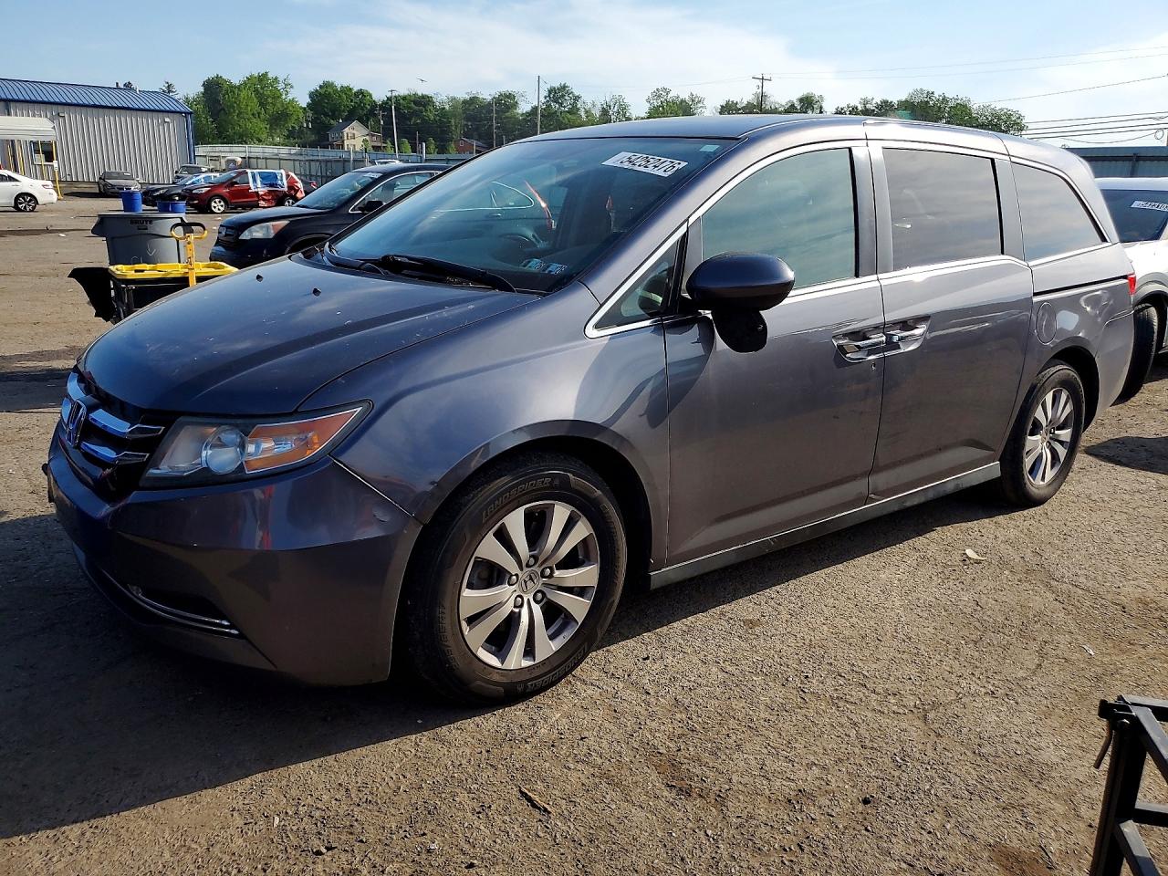 Salvage Honda Odyssey Image