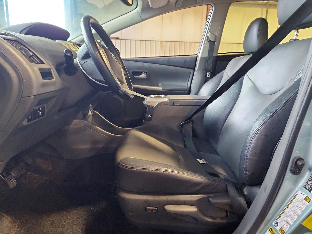 Toyota Prius Five