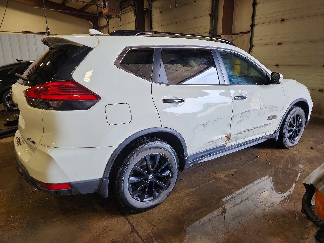 Nissan Rogue Sv