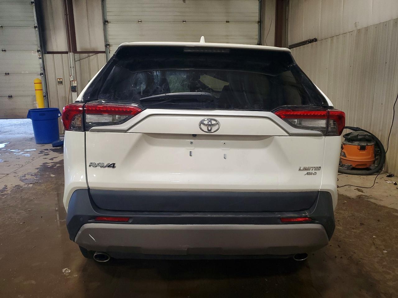 Toyota RAV4 Limited