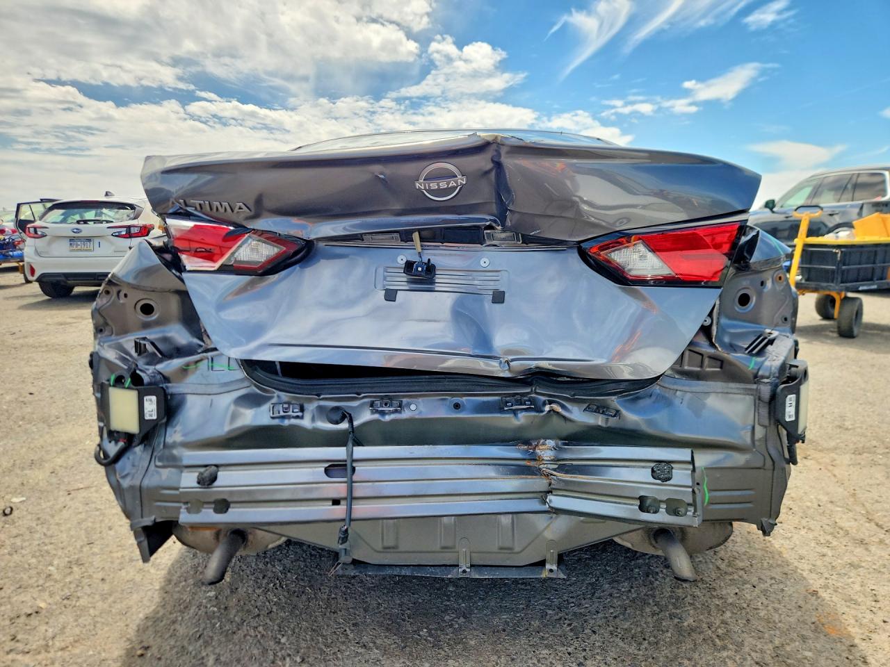 Nissan Altima S