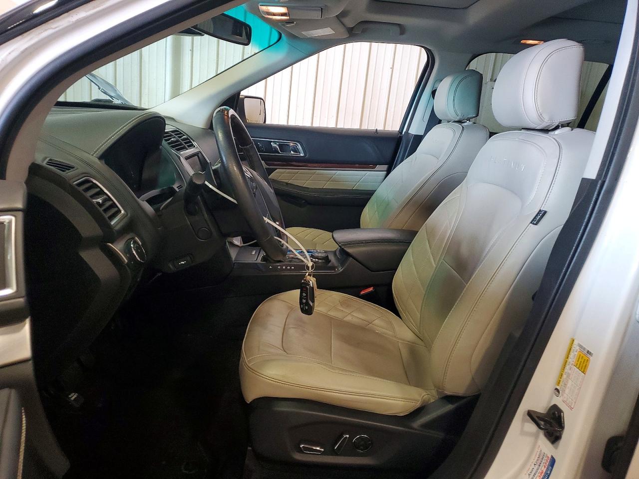 Ford Explorer Platinum