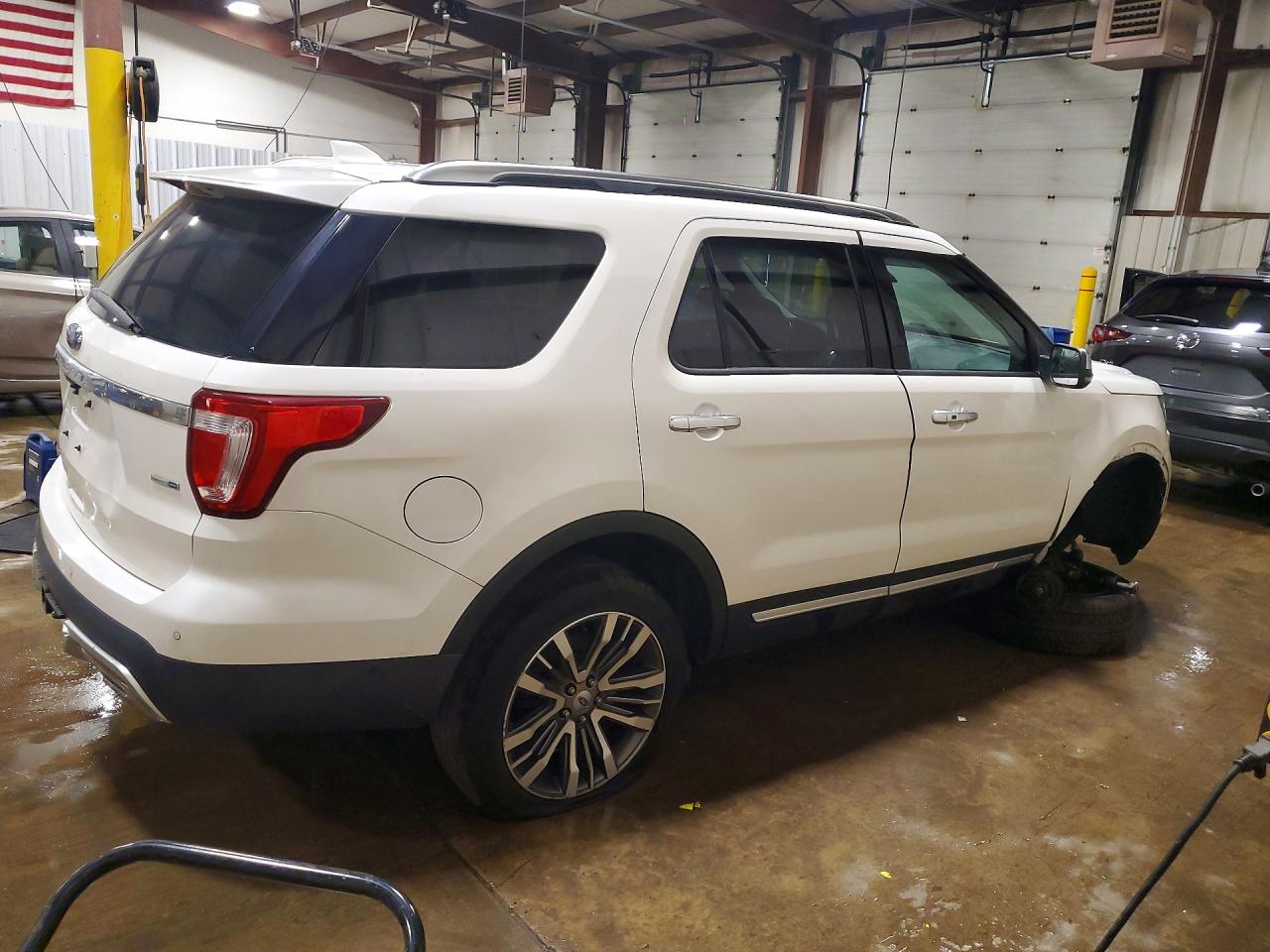 Ford Explorer Platinum