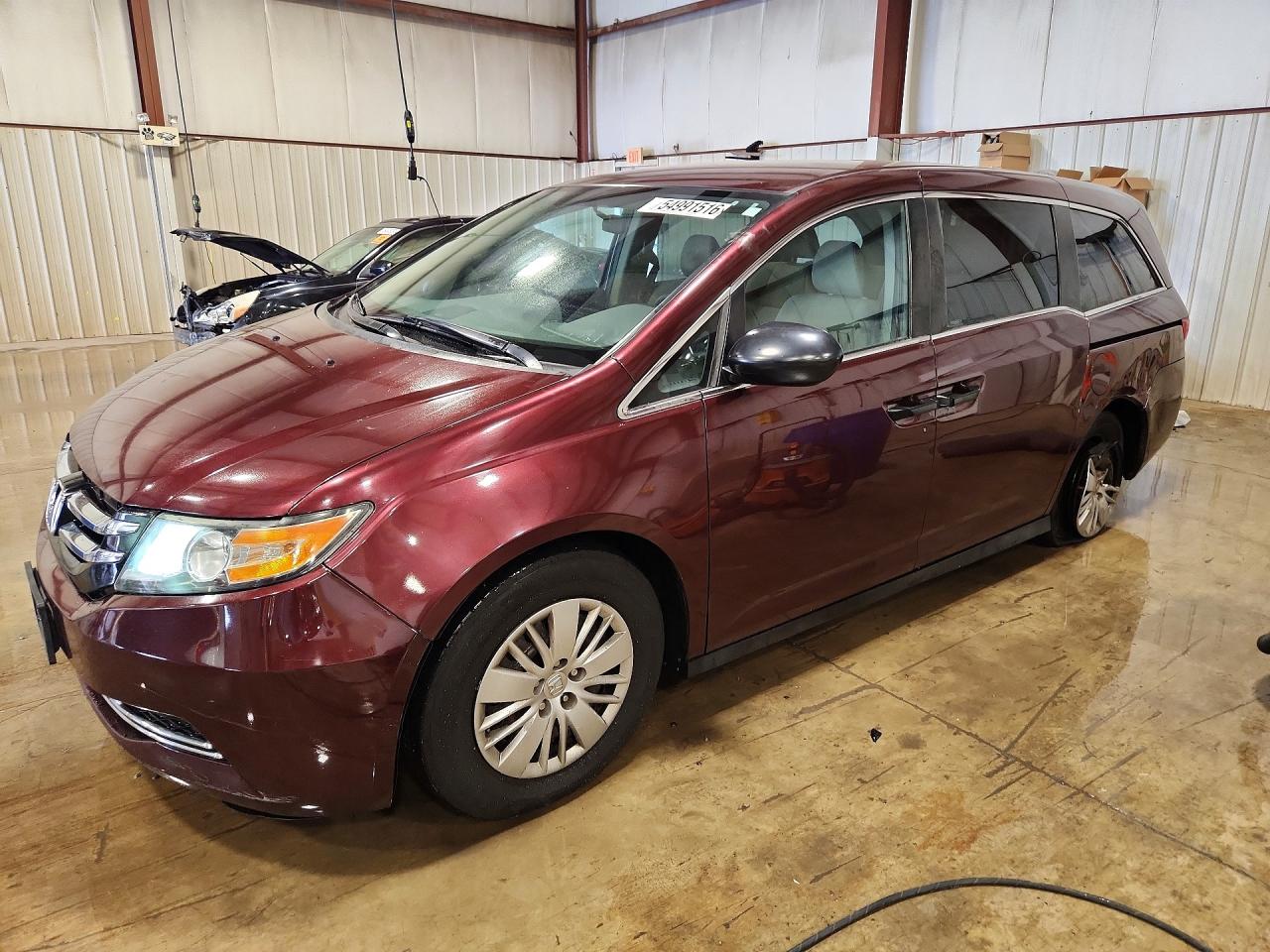 Salvage Honda Odyssey Image