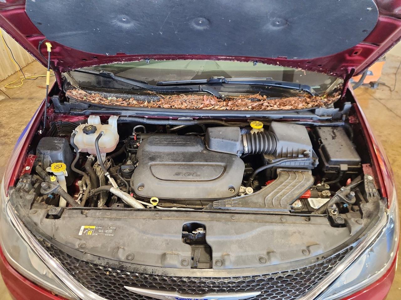 Chrysler Pacifica Touring L