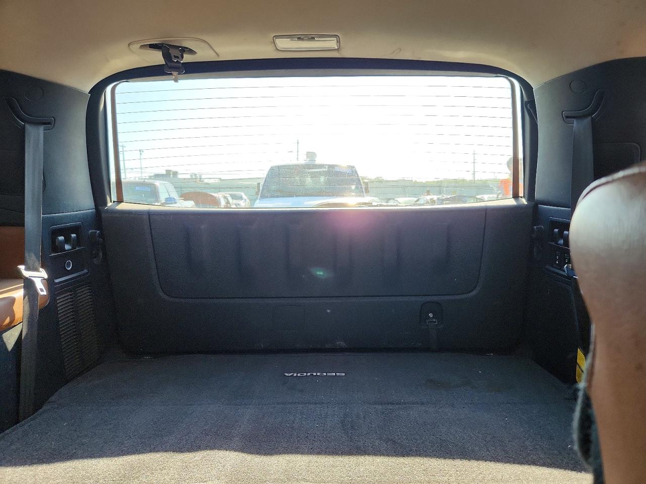 Toyota Sequoia Platinum