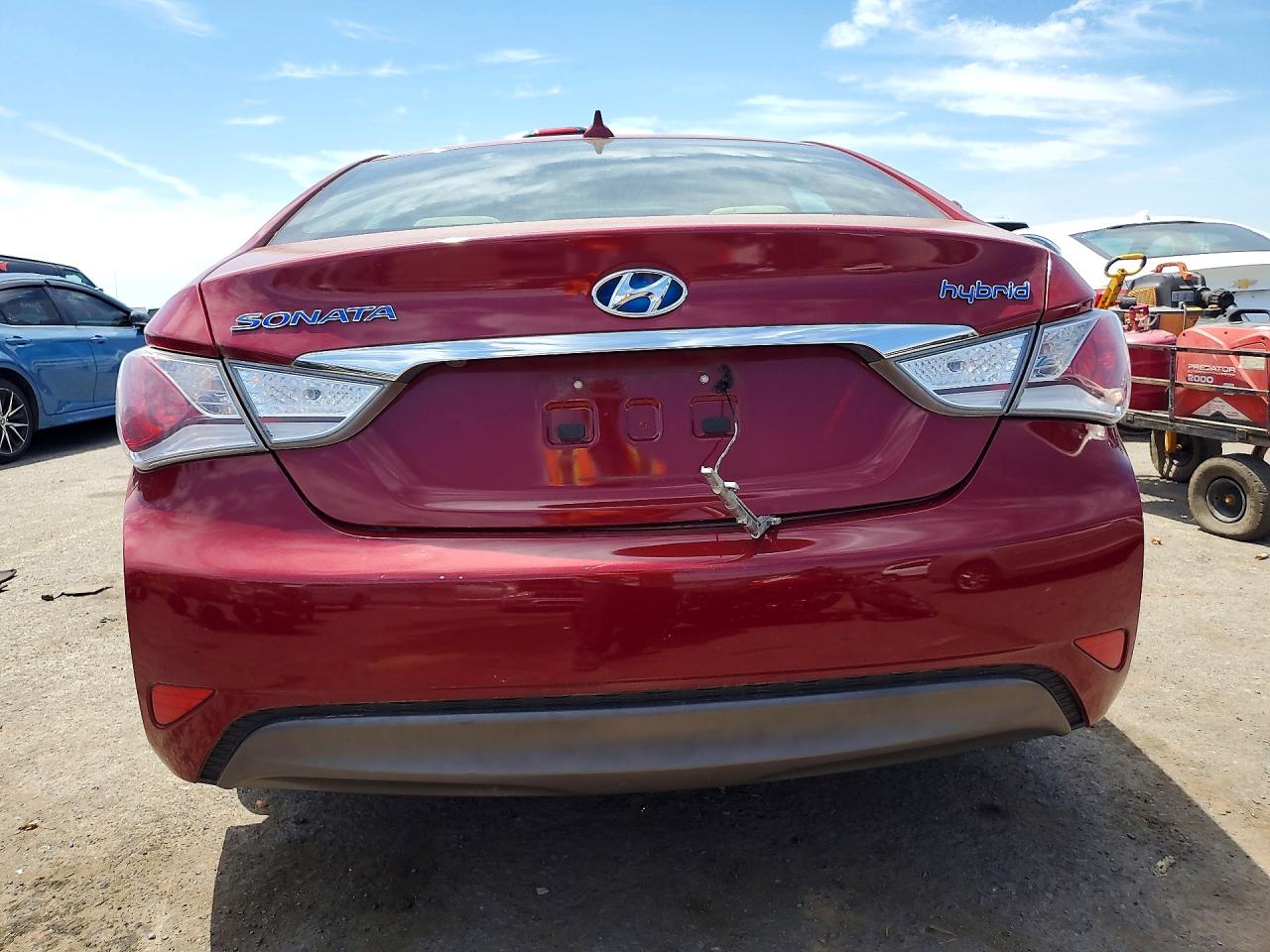 Hyundai SONATA Hybrid