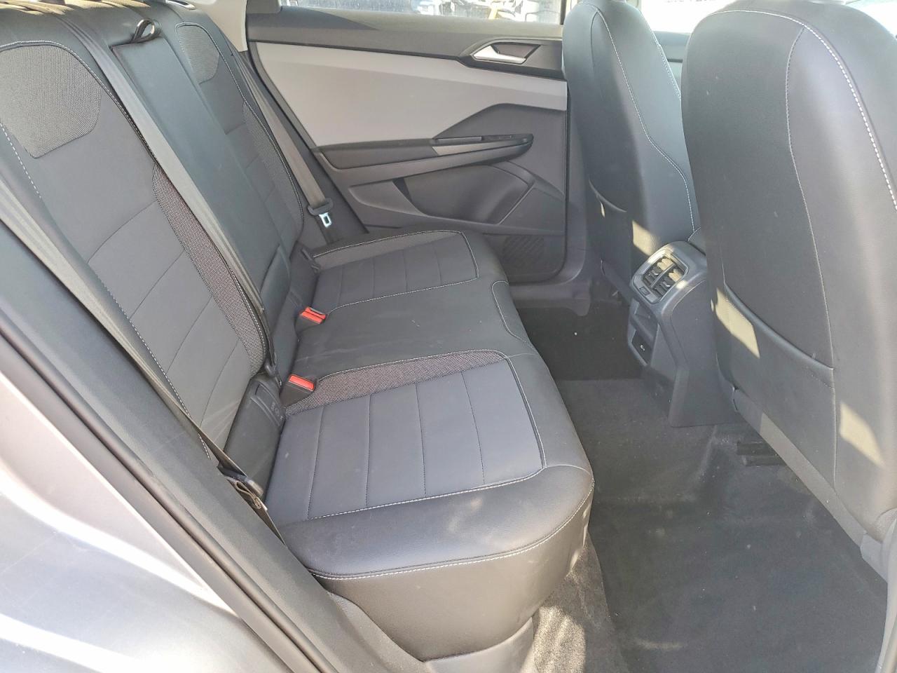 Volkswagen Taos Se