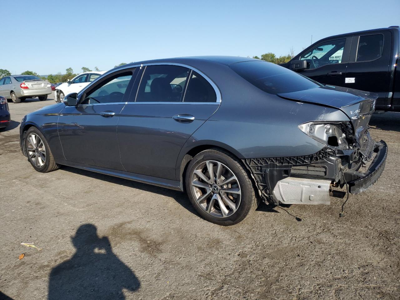 Mercedes-Benz E-Class 400 4matic