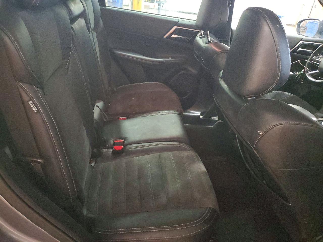 Mitsubishi Outlander Se