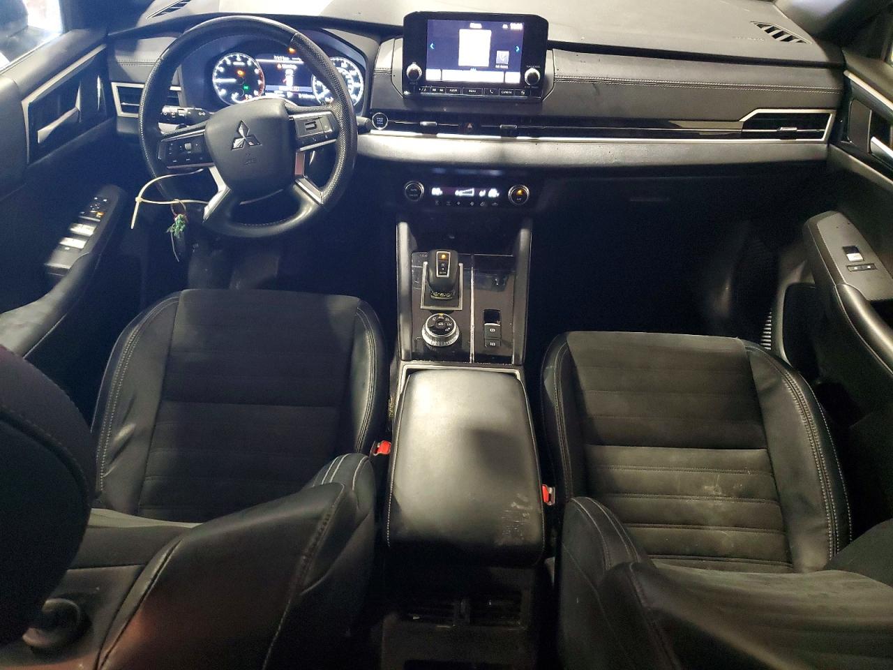 Mitsubishi Outlander Se