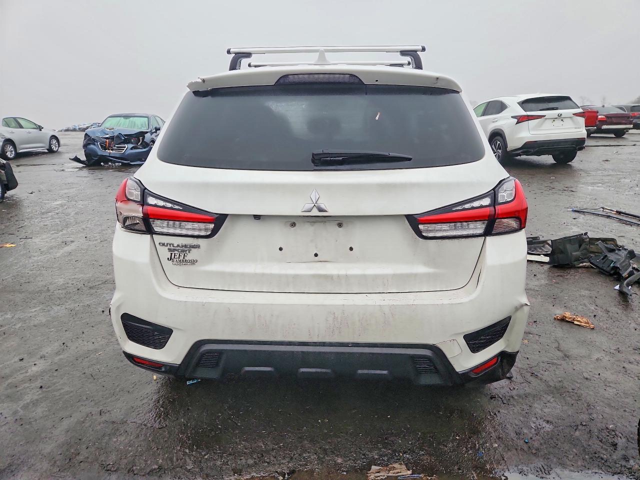 Mitsubishi Outlander Es
