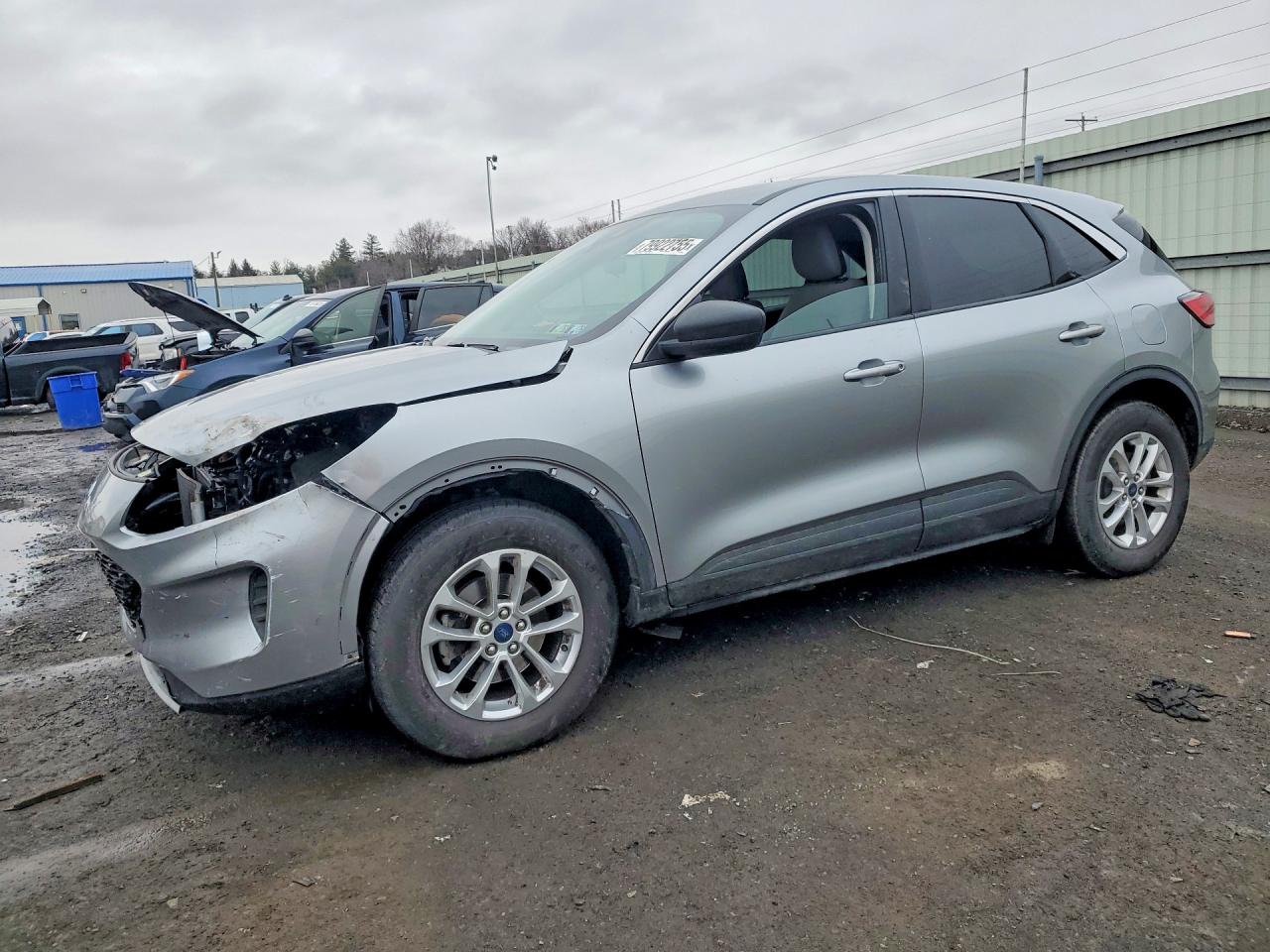 Salvage Ford Escape Image