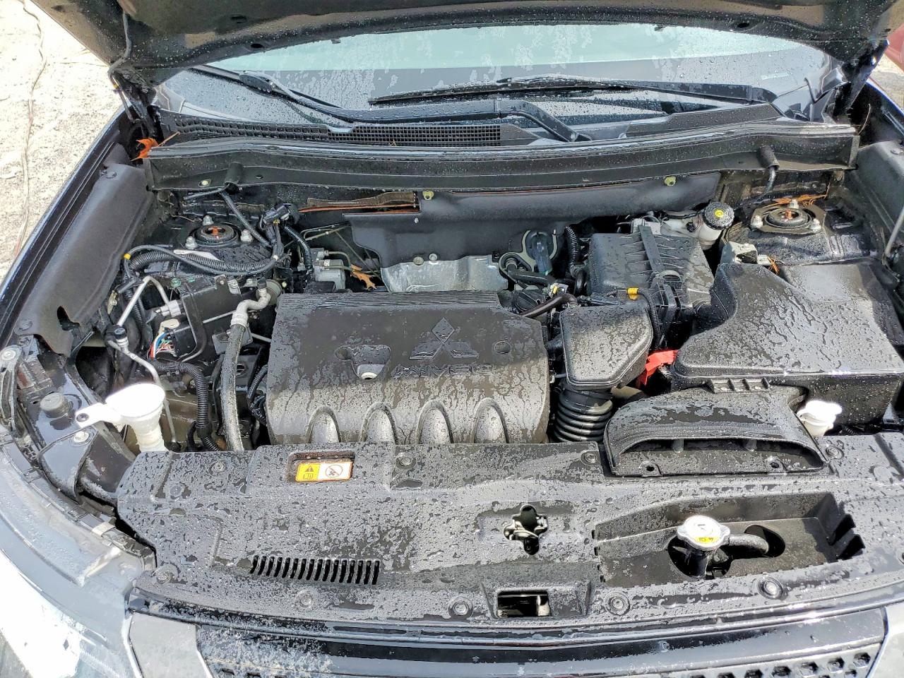 Mitsubishi Outlander Se