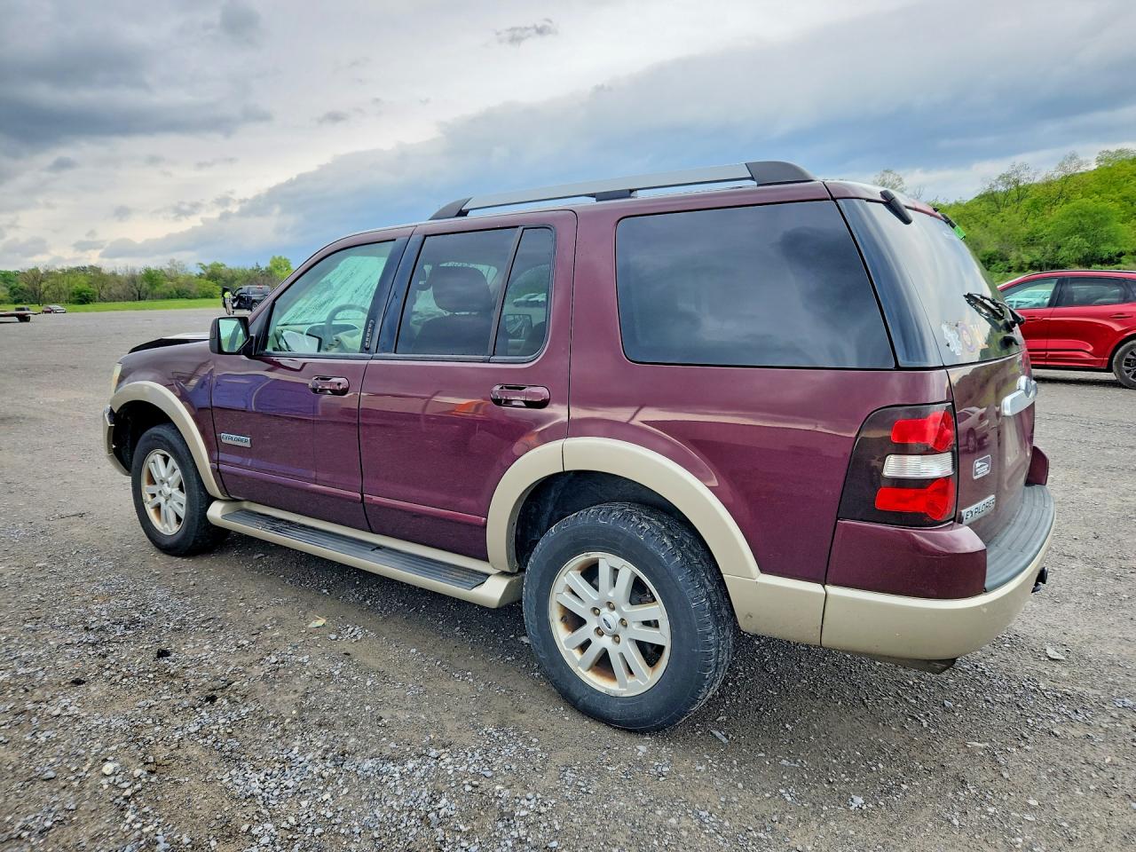 Ford Explorer Eddie Bauer