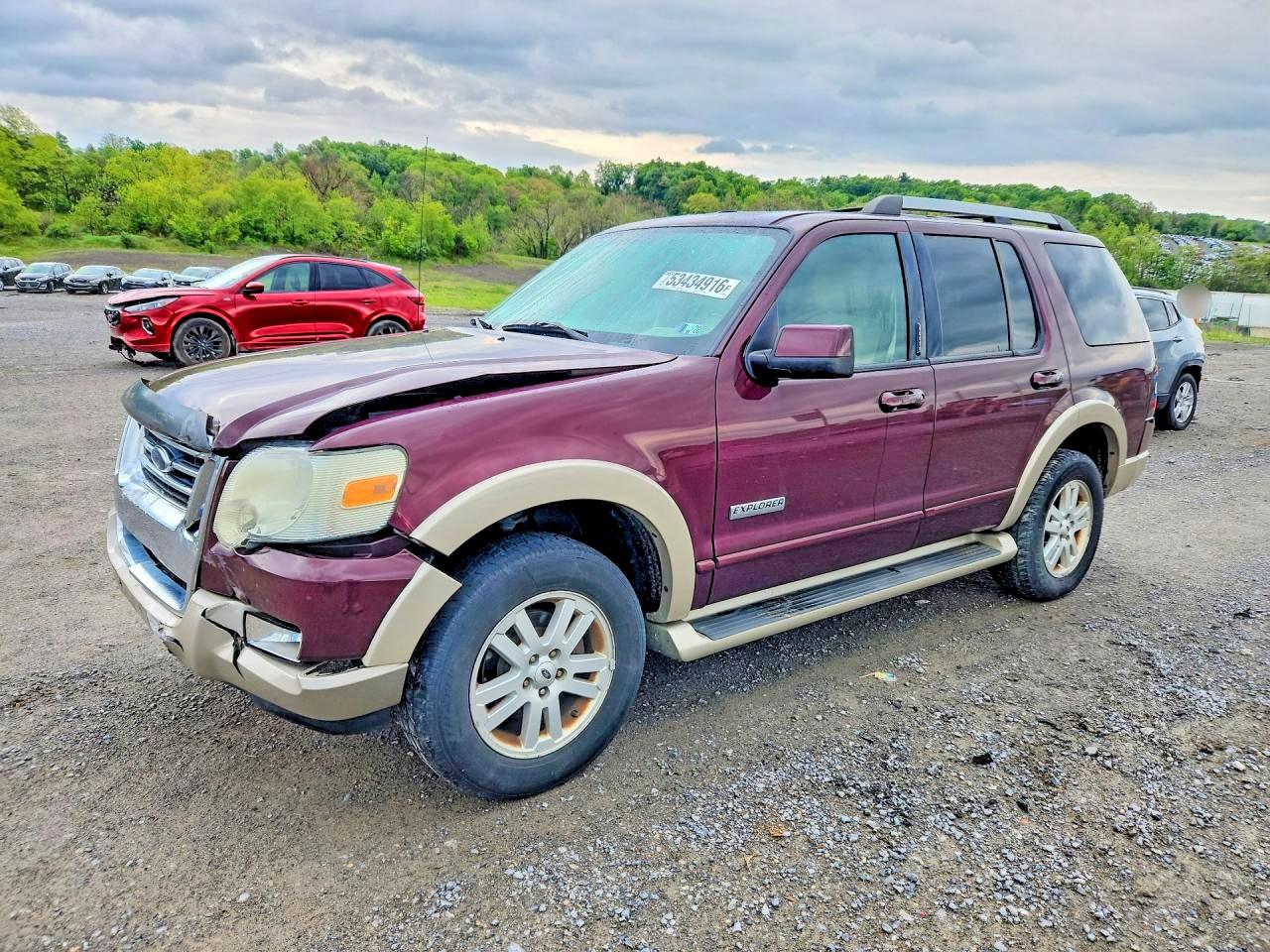 Salvage Ford Explorer Image