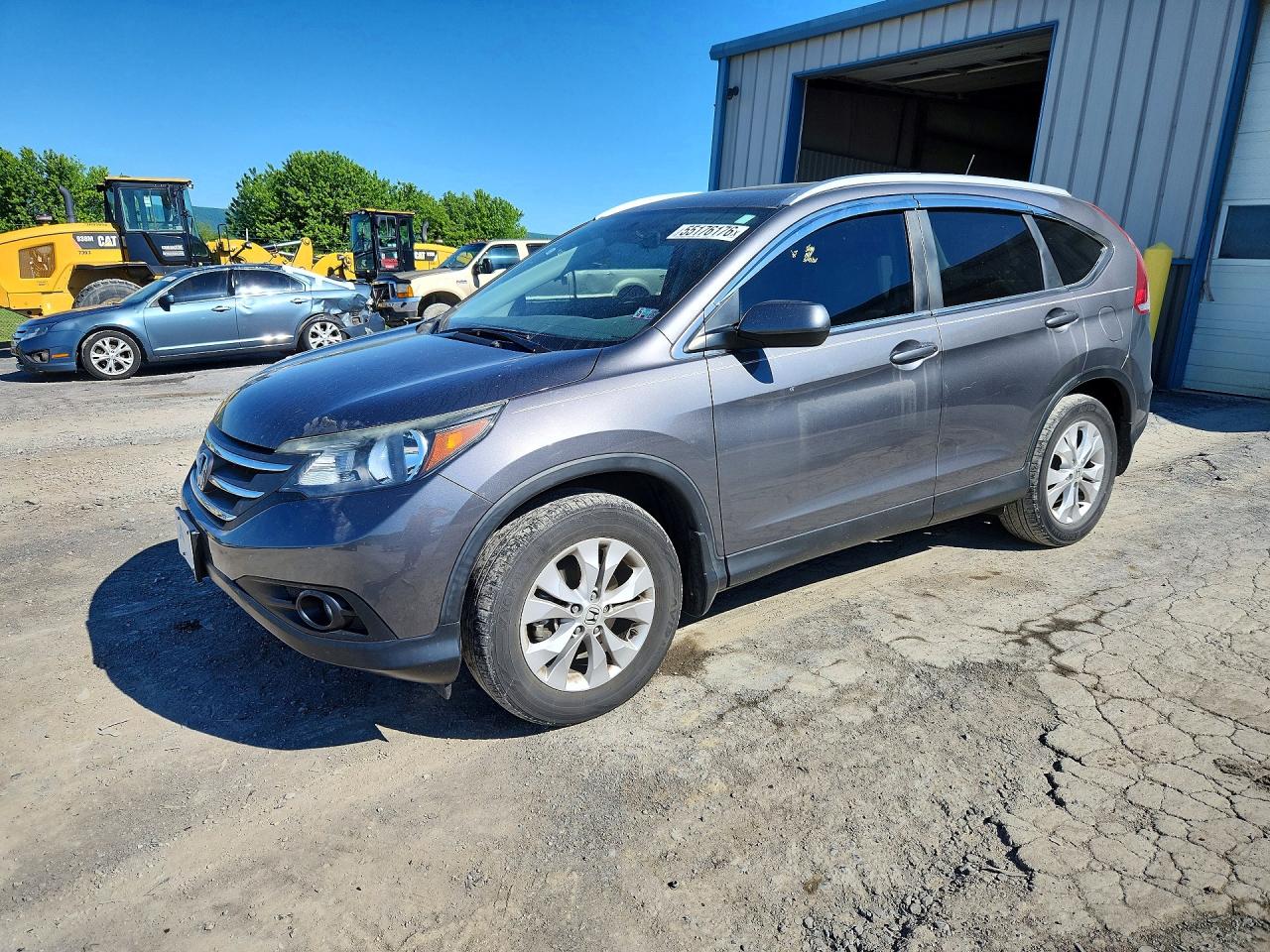 Salvage Honda Crv Image