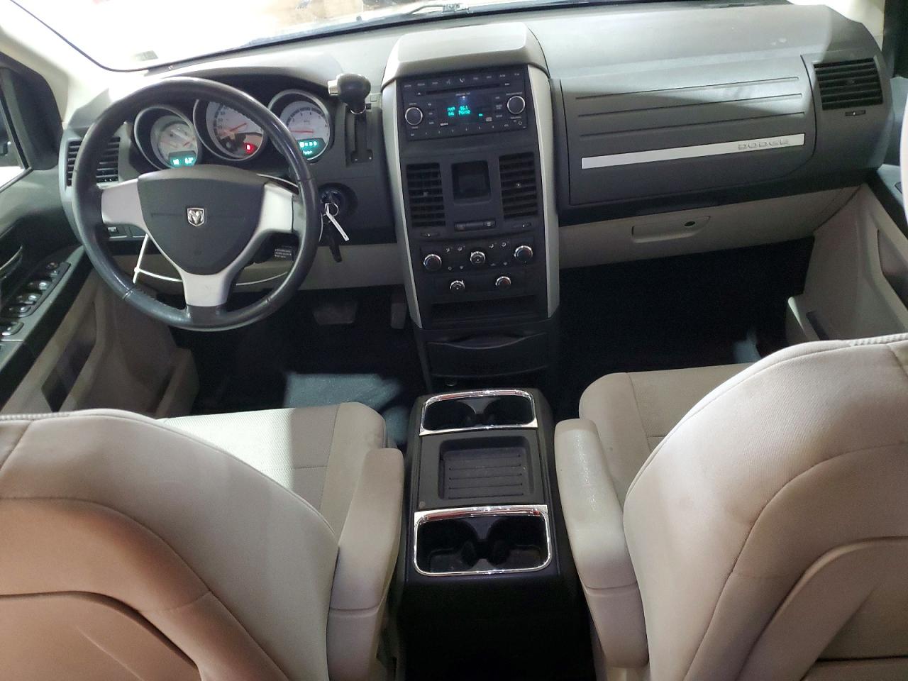 Dodge Caravan Sxt