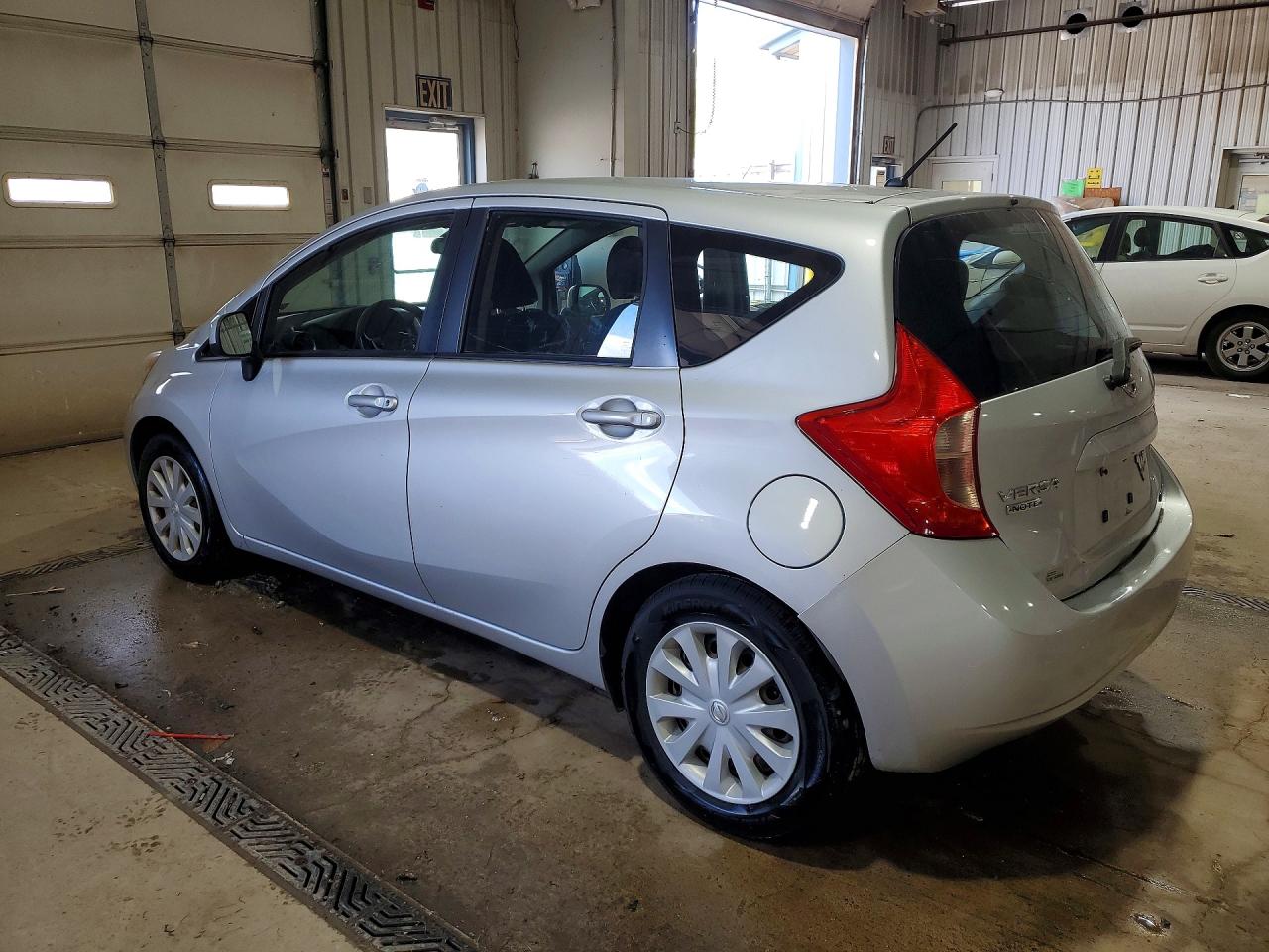 Nissan Versa Sv