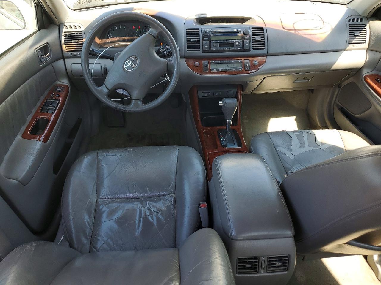 Toyota Camry Xle
