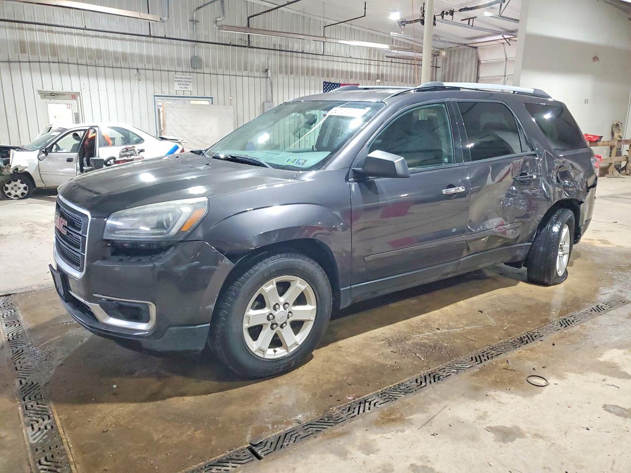 Salvage GMC Acadia Image
