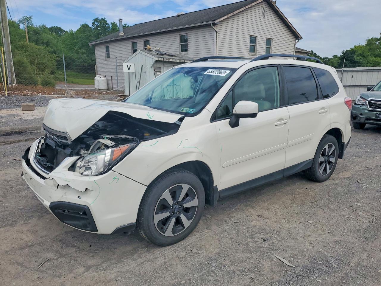 Salvage Subaru Forester Image