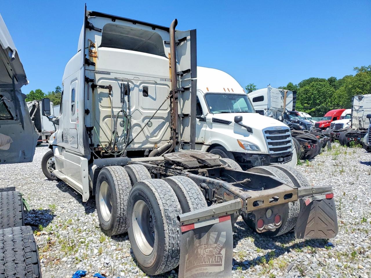 Freightliner Cascadia 125