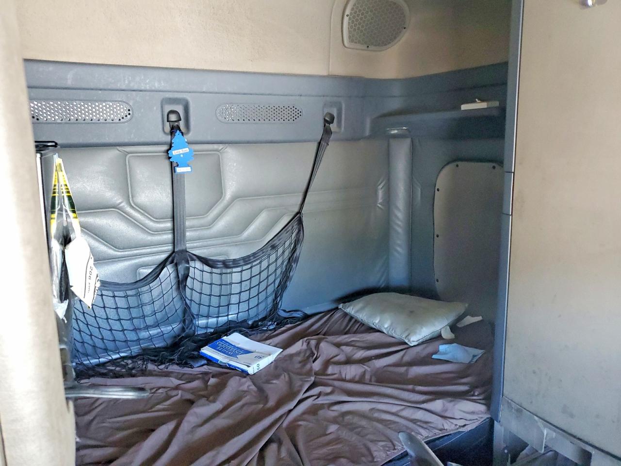 Freightliner Cascadia 125