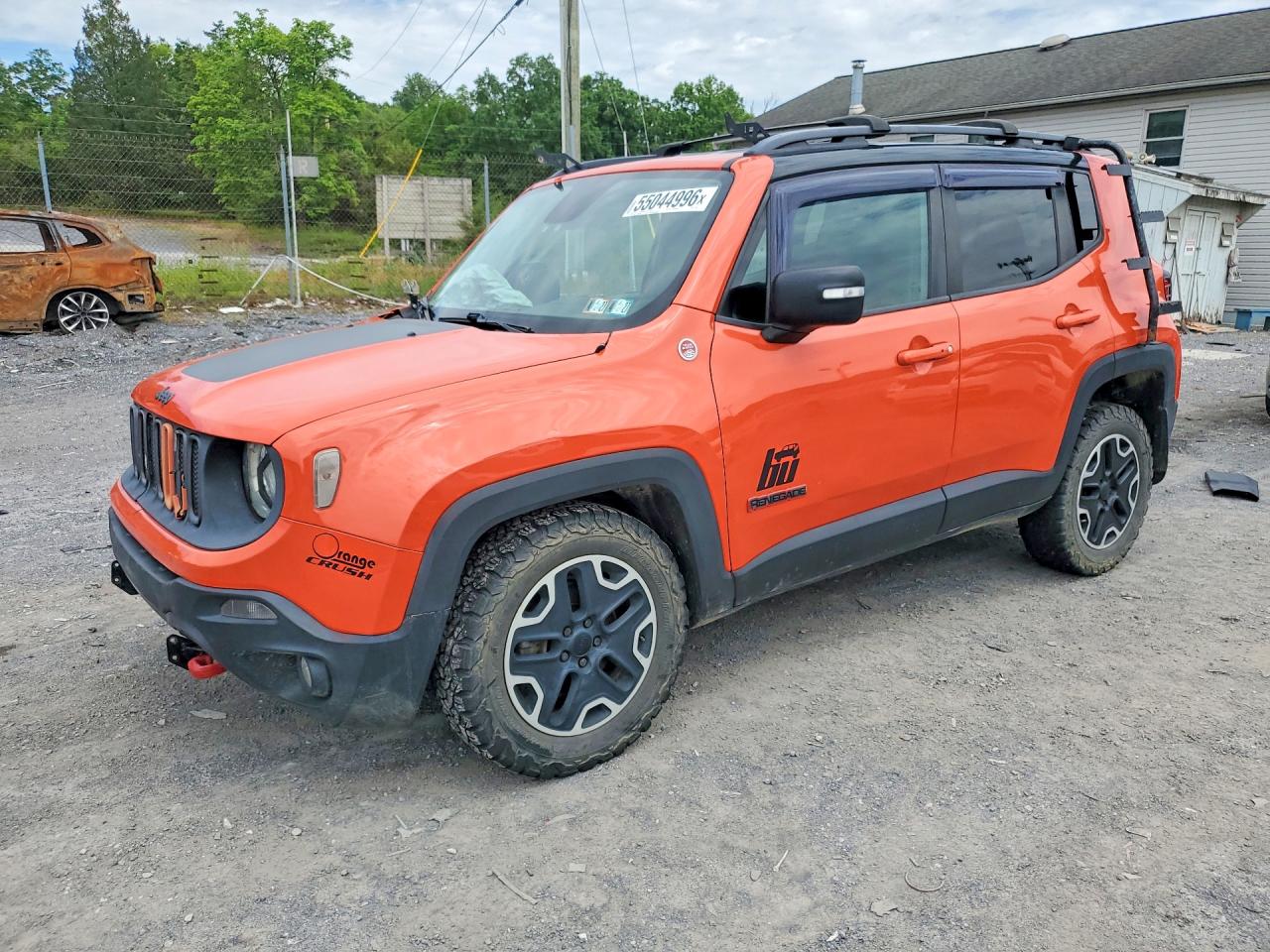 Salvage Jeep Renegade Image