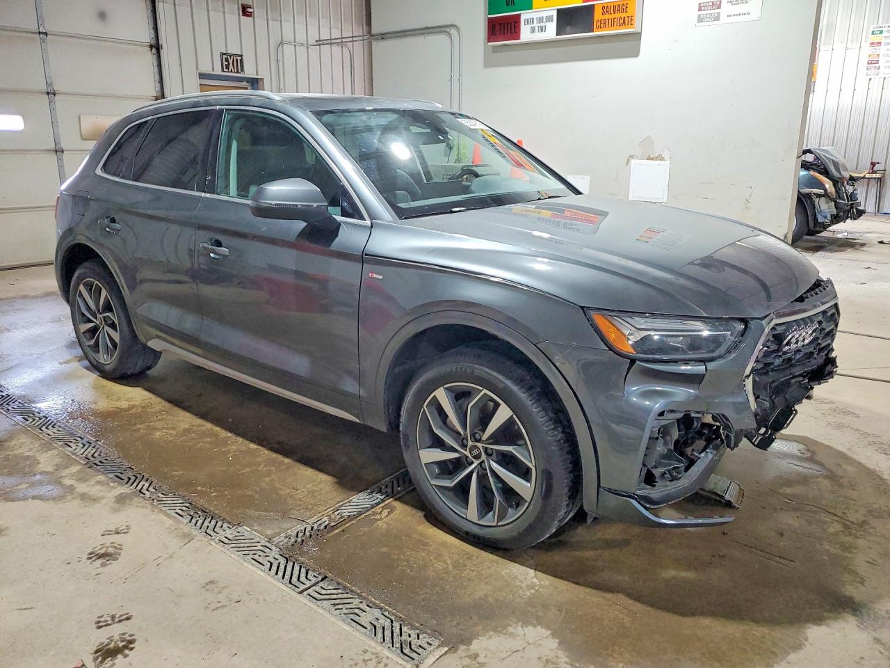 Audi Q5 Premium Plus 45