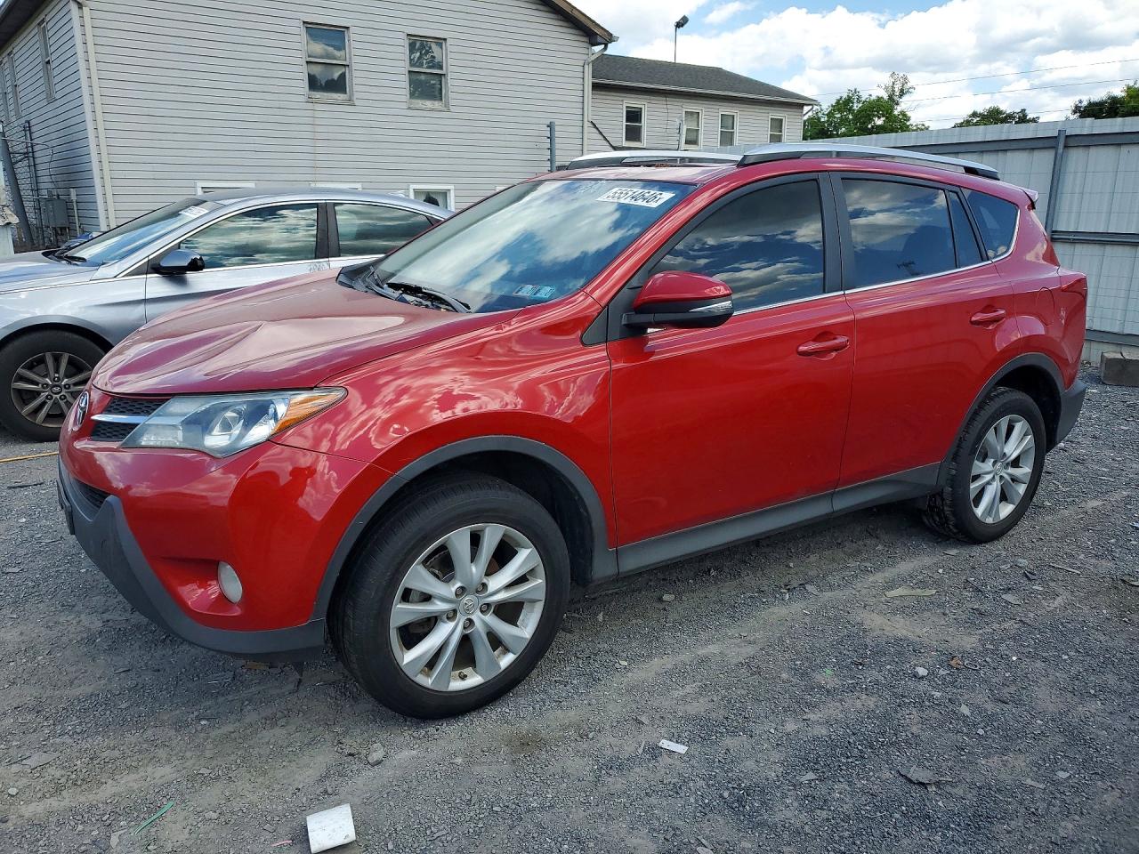 Salvage Toyota RAV4 Image