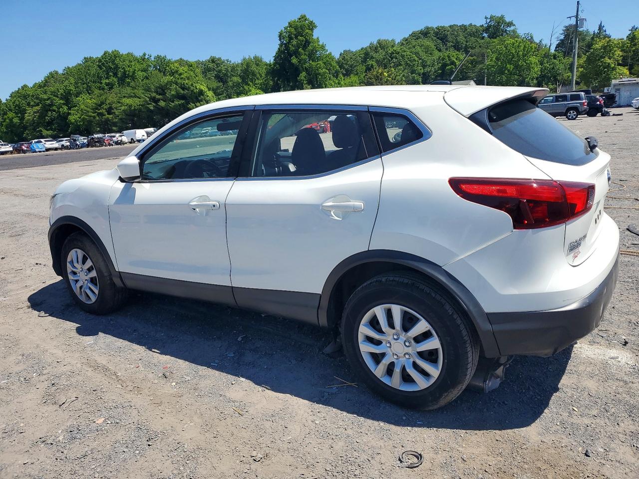 Nissan Rogue S