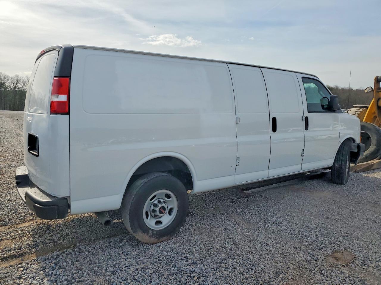 GMC Savana G2500