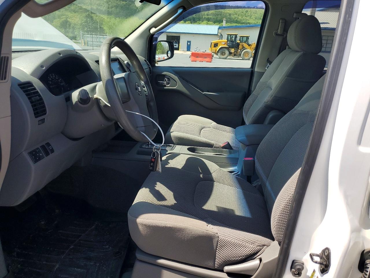 Nissan Frontier Se