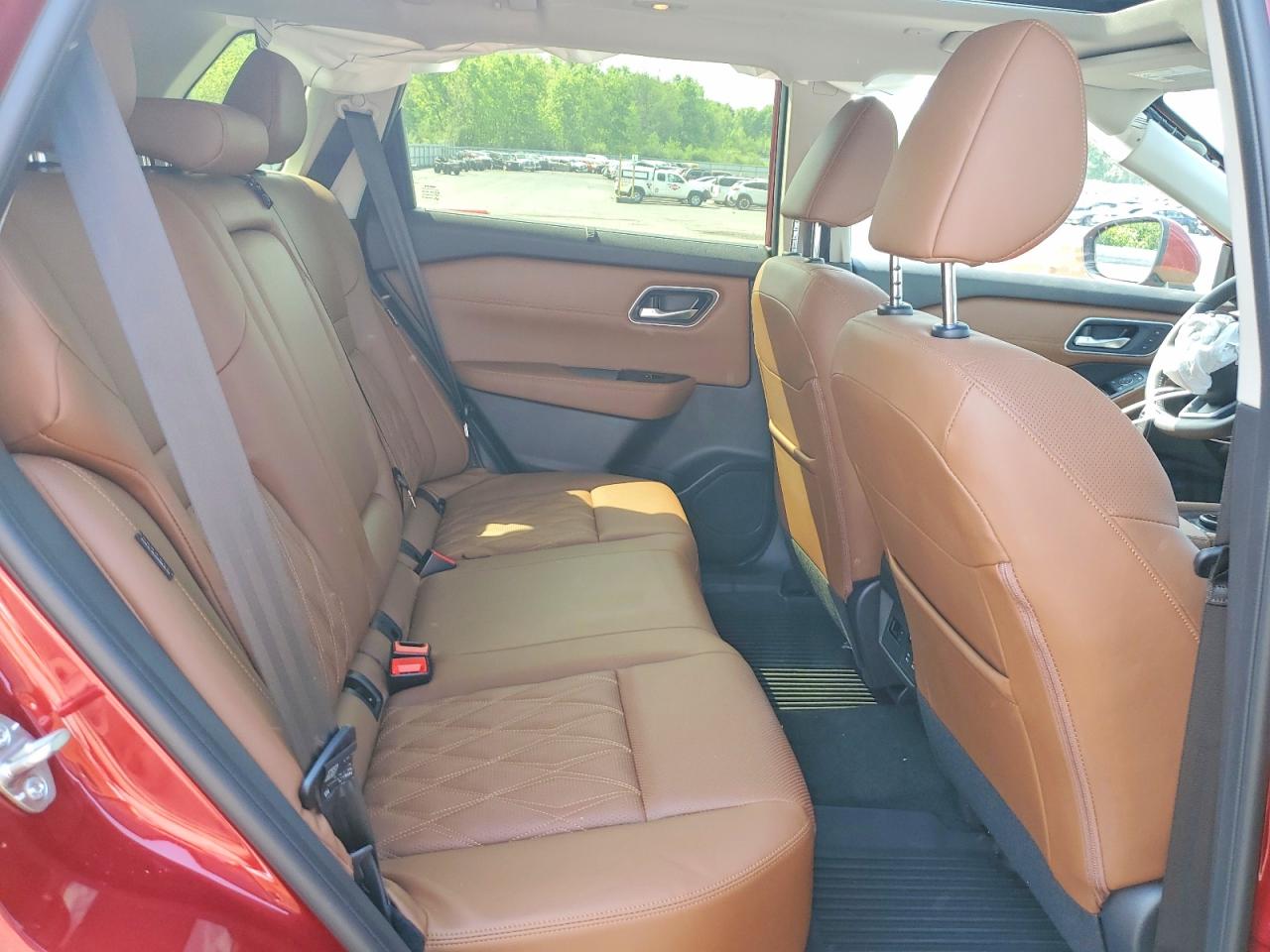 Nissan Rogue Platinum