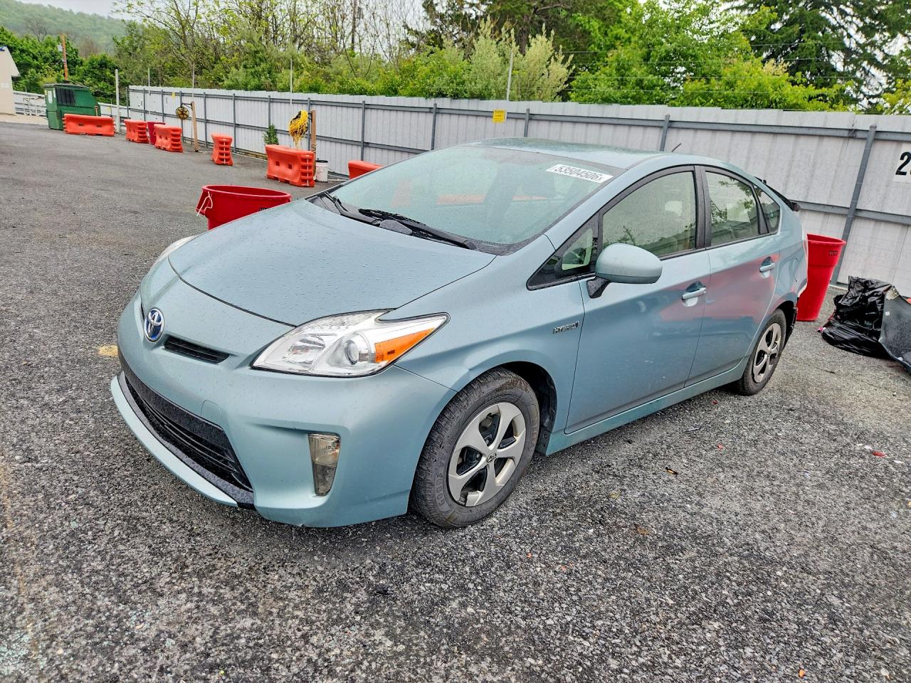 Salvage Toyota Prius Image