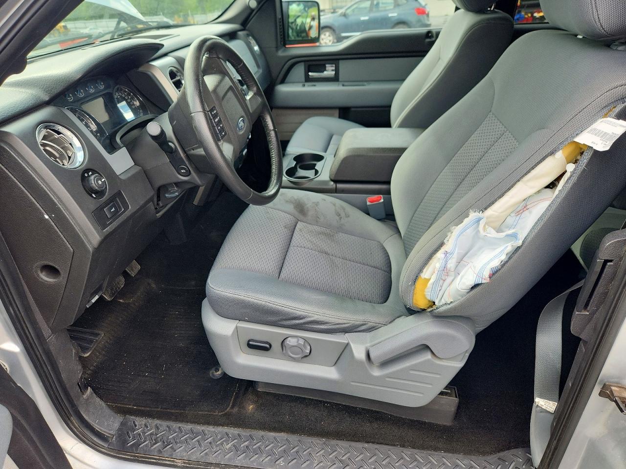 Ford F-150 Super Cab