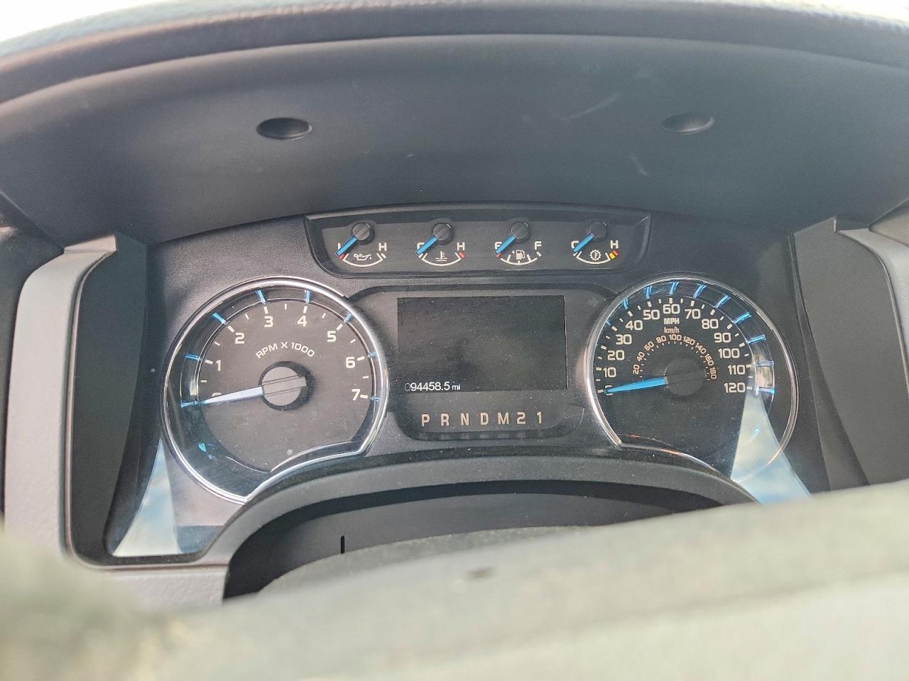 Ford F-150 Super Cab