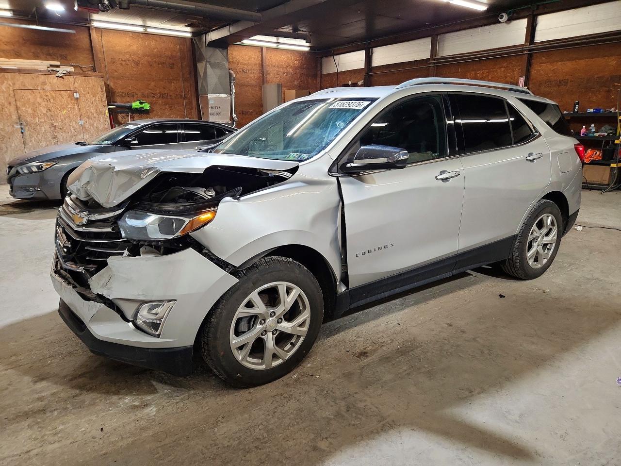 Salvage Chevrolet Equinox Image