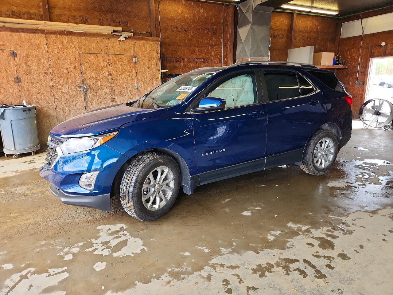 Salvage Chevrolet Equinox Image