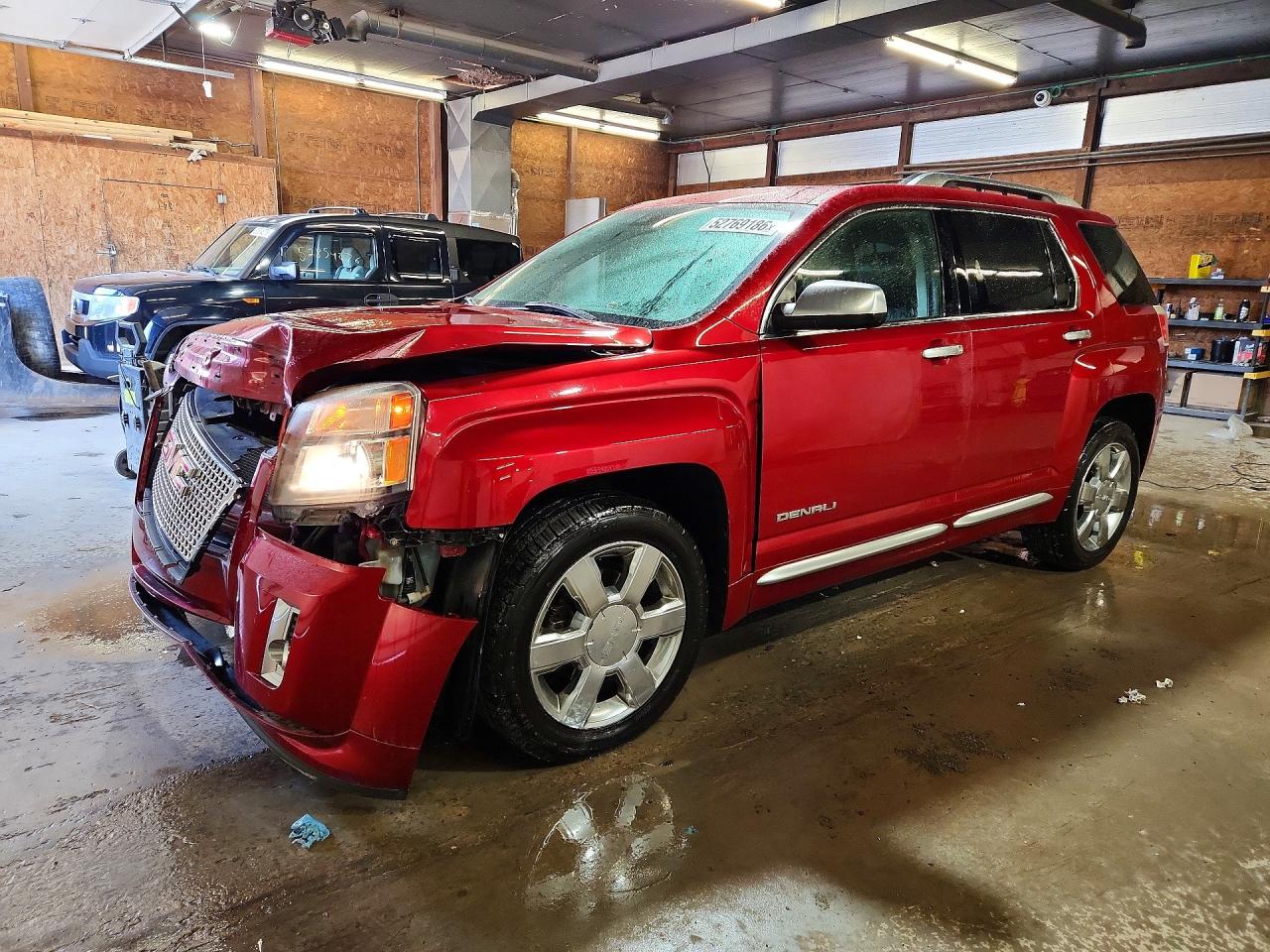 Salvage GMC Terrain Image
