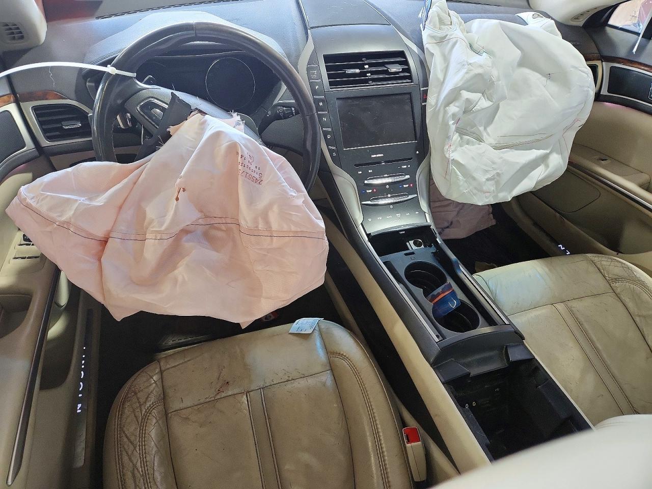 Lincoln MKZ